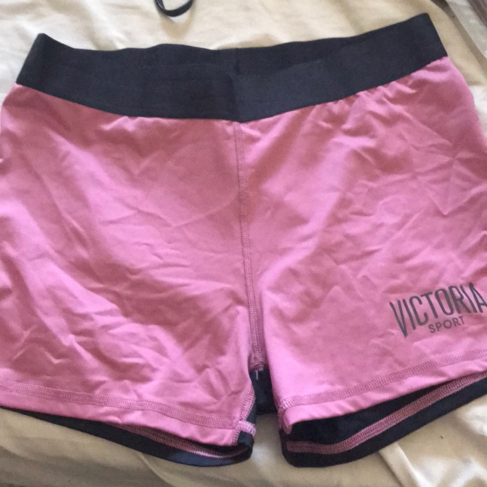 Athletic shorts